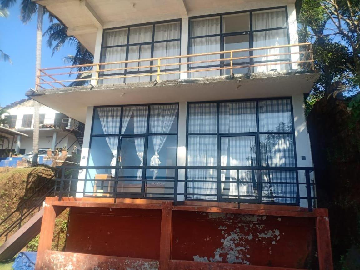 Manshore Bay Kannur Exterior photo